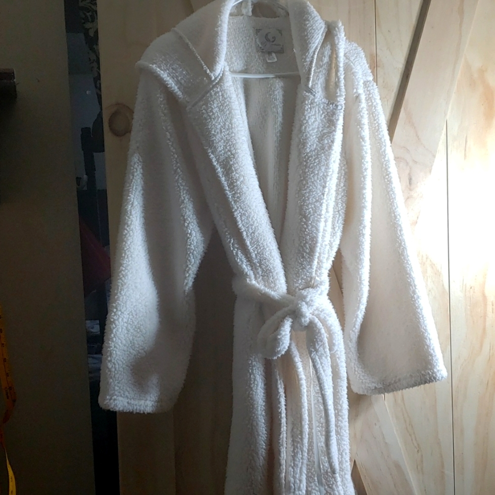 Cream, bear eared, hooded robe.